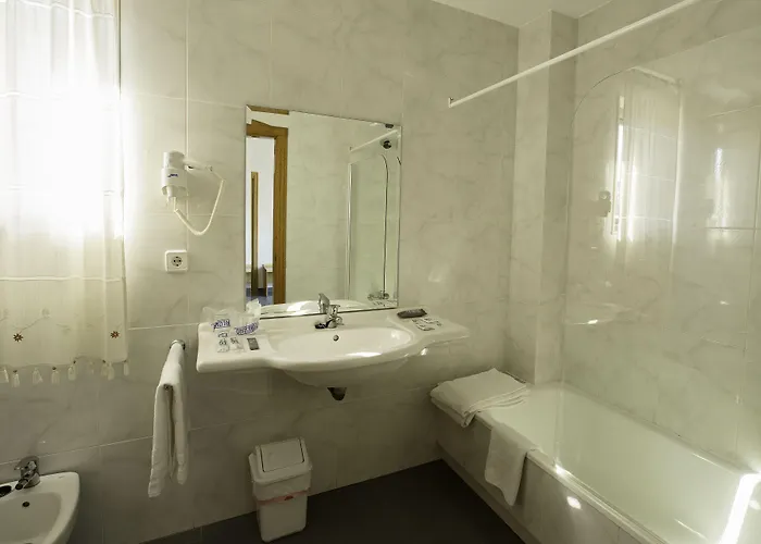 Hotel Brisa Da Lanzada 3*